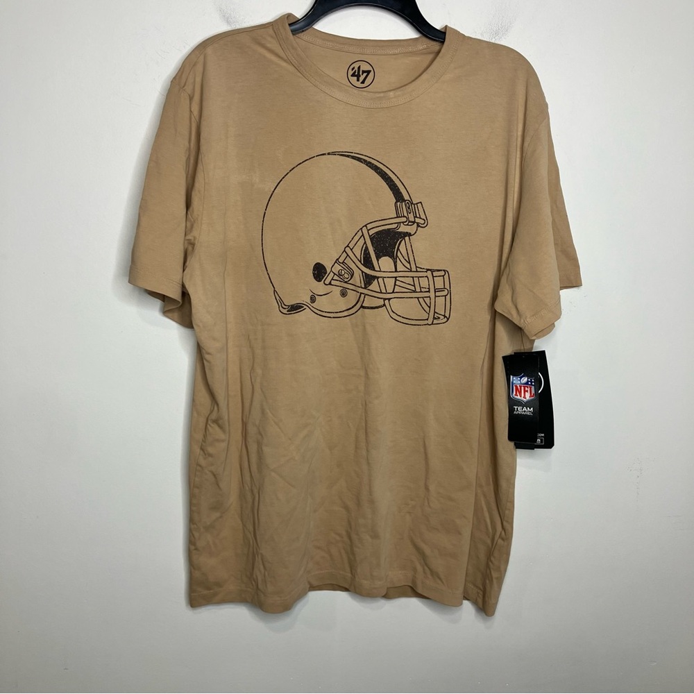 ‘47 Cleveland Brown t-shirt NFL football tan new with tags men’s size‎ large